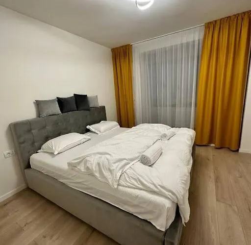 Ultracentral Luxury Apartament