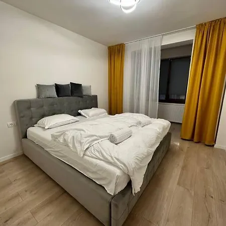 Ultracentral Luxury Apartament Lägenhet