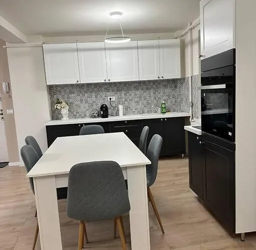 Lägenhet Ultracentral Luxury Apartament