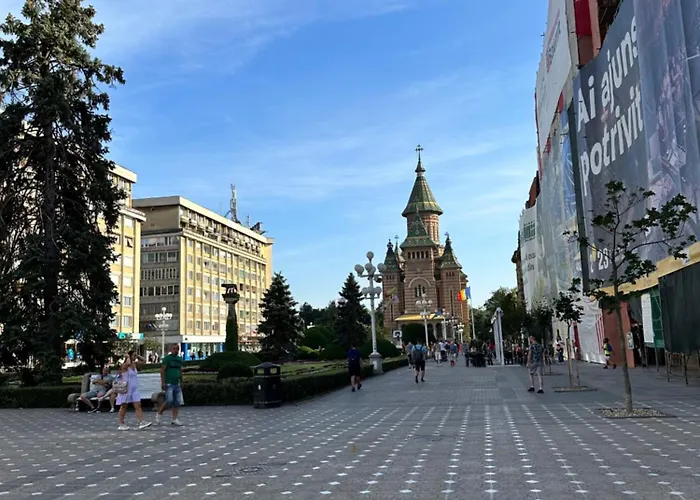 Ultracentral Luxury Apartament *